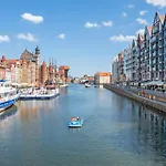 Granaria Prime Location By The River Apartament *