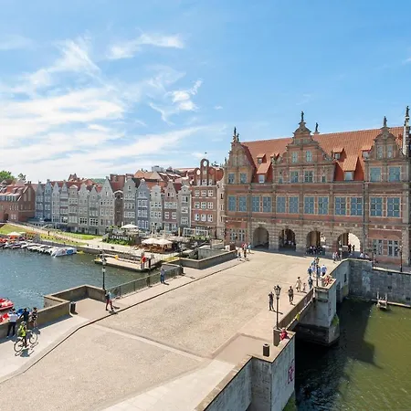Apartment Granaria Prime Location By The River *
