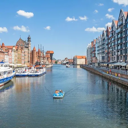 Granaria Prime Location By The River Apartament *