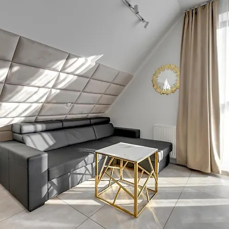Granaria Prime Location By The River Gdansk