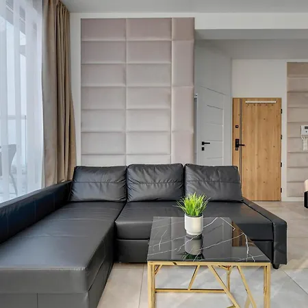 Granaria Prime Location By The River Apartman *