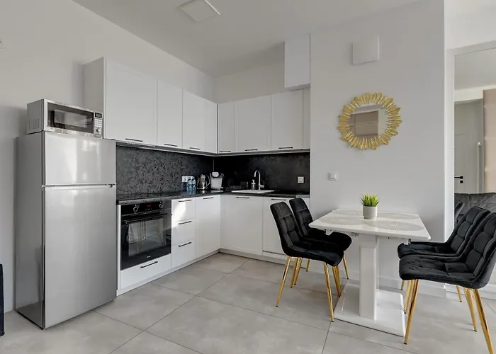 Granaria Prime Location By The River غدانسك